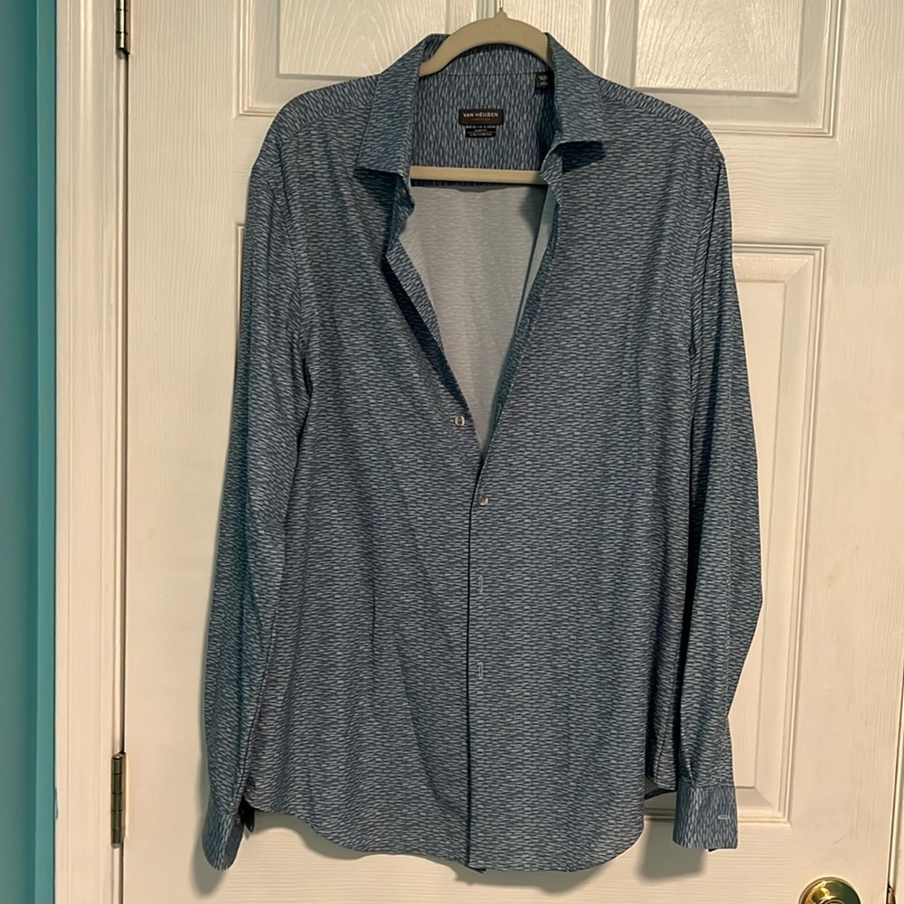 Van Heusen Traveler slim fit button down